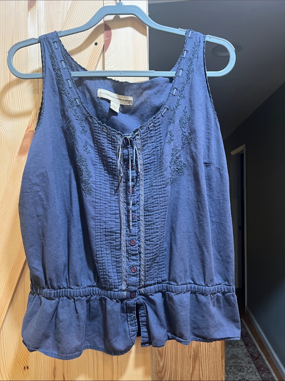 Vintage America Navy Sleeveless Button-Front Peplum Camisole size large